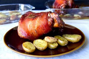 Codillo de Cerdo con Piel