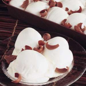 Profiterol Bianco in Vaschetta